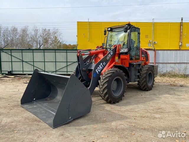 Фронтальный погрузчик Fort 55, 2022