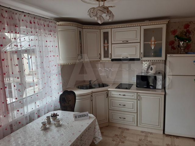 Дом 52 м² на участке 1 сот.