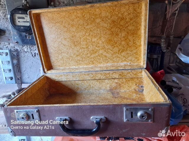 Чемодан 60 х годов. Ретро