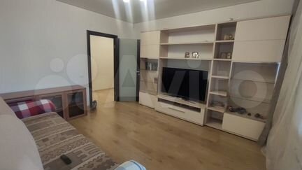 3-к. квартира, 87 м², 1/8 эт.