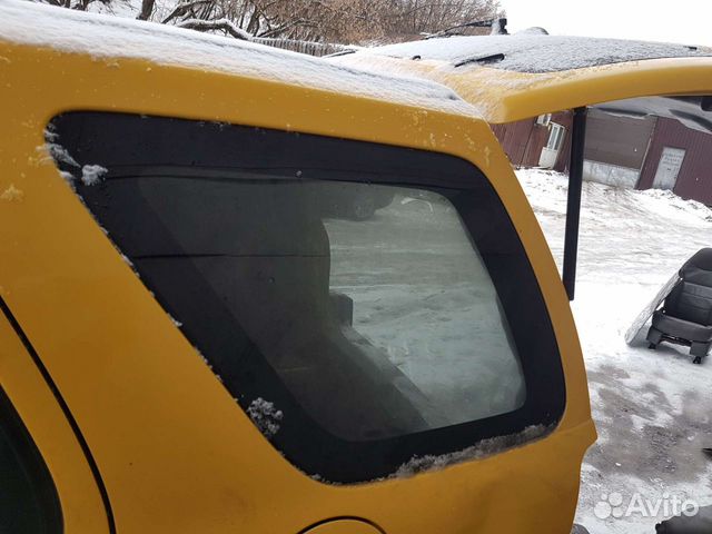 Заднее левое стекло гранта