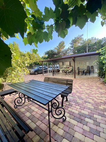 Комната 18 м² в > 9-к., 1/2 эт.