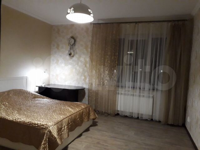 2-к. квартира, 100 м², 1/1 эт.