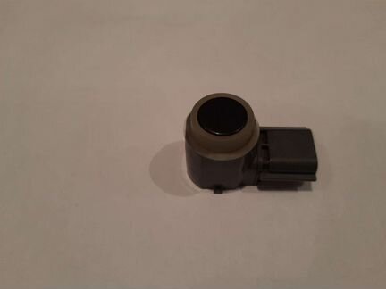 Датчик парковки X-trail передний правый 284384CL8C