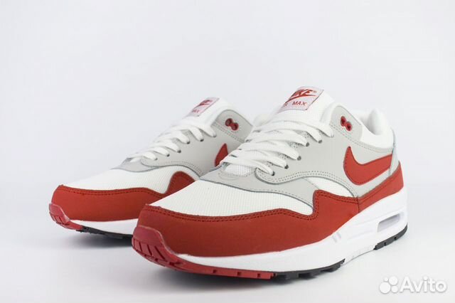 Кроссовки Nike Air Max 1