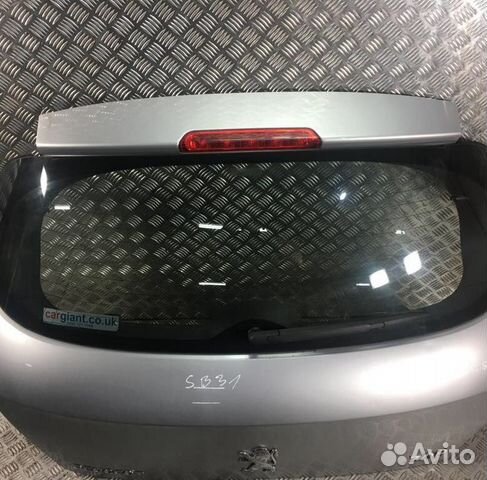 Крышка багажника Peugeot 308