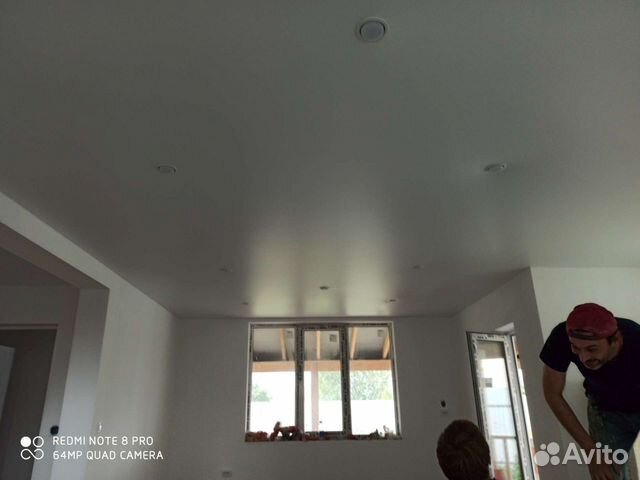 Натяжные потолки