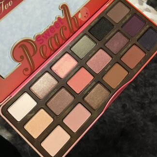 Палетка теней Too Faced Sweet Peach