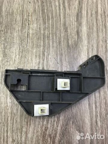 Крепление бампера переднее левое Honda Cr-V