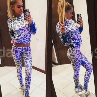 Костюм женский