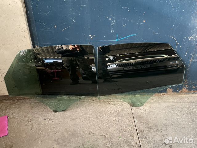 Стекло задней двери левое Ford mondeo 4