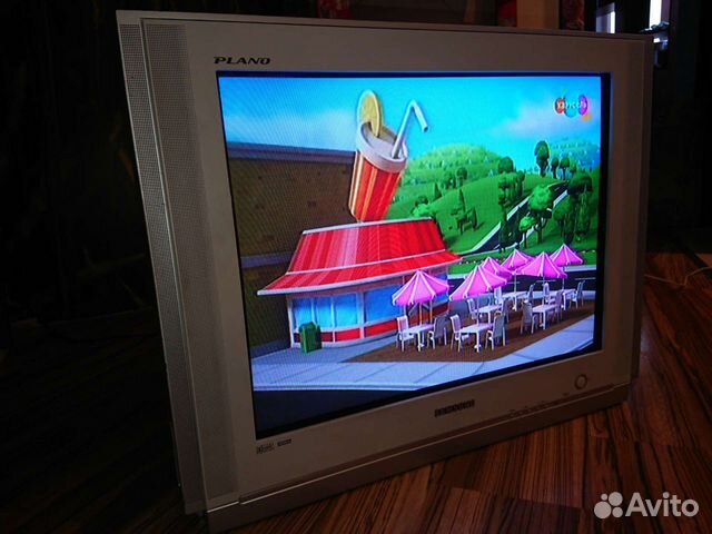 Цветной телевизор Samsung