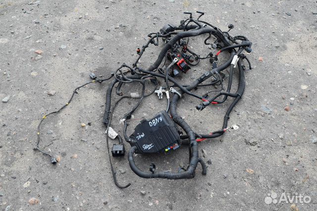 Проводка двигателя Volvo S60 2 2012 31376039