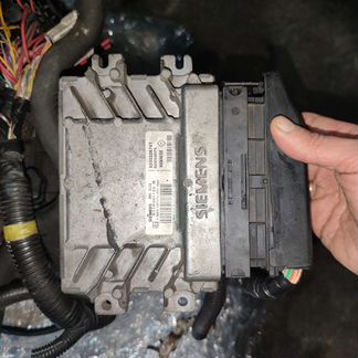 Блок эбу Renault Clio 1.6