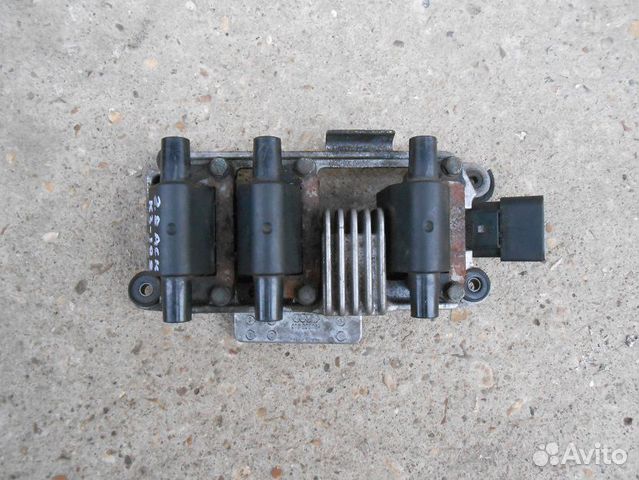 Катушка зажигания Ауди А4 Б5 2.8i ACK 078905104