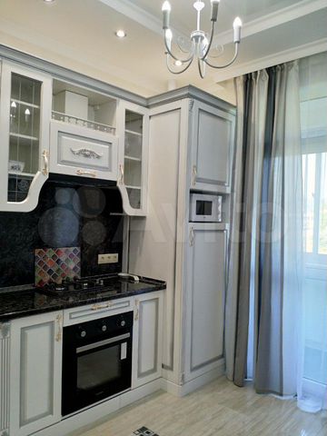 2-к. квартира, 37 м², 1/3 эт.