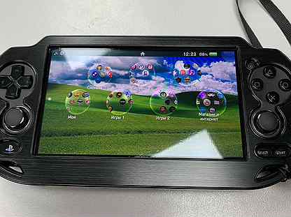 Игровая приставка Sony Vita PCH-1008