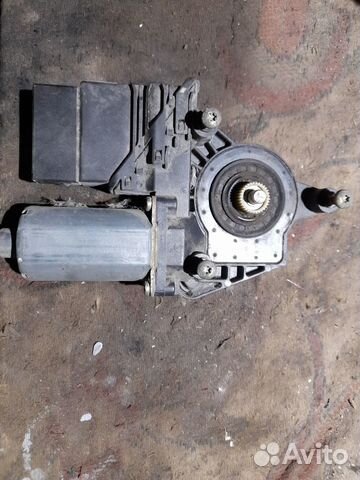 Эл двигатель стеклоподьемника фольцваген