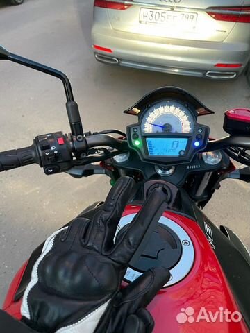 Продаю мотоцикл Kawasaki er6n