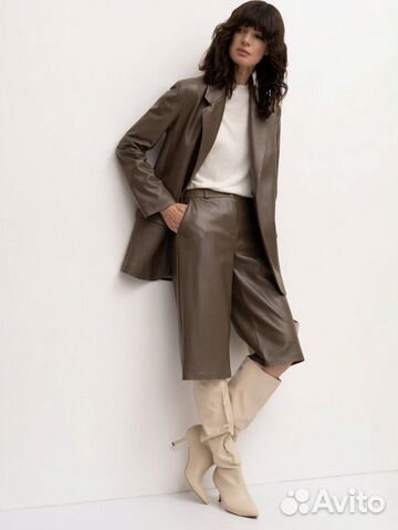 Шорты женские Emka новые: экокожа, коричневые, 44