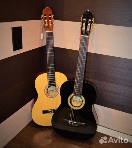 Классическая гитара (новая) + аксессуары