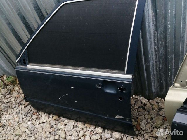 Дверь передняя левая на Volvo 960