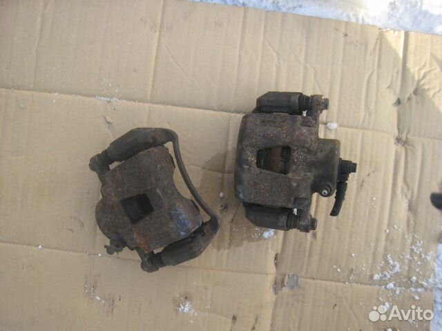 Суппорт тормозной передний правый на Лачетти