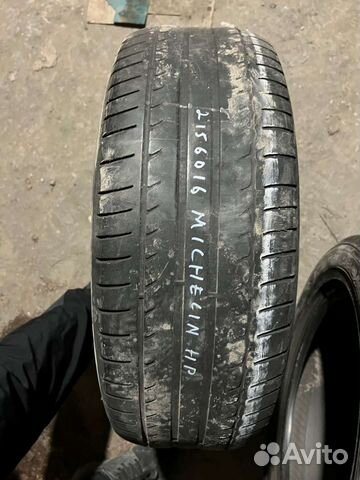 Michelin Agilis 51 215/60 R16