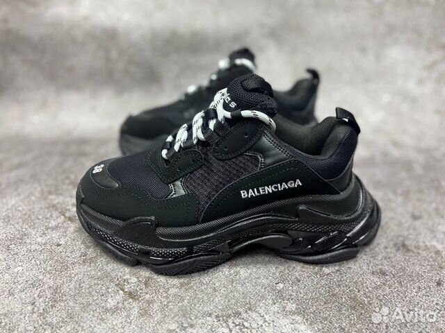 Кроссовки balenciaga triple s черные