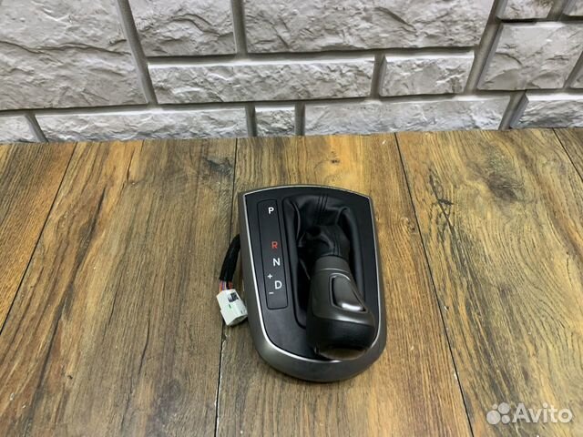 Hyundai Solaris Накладка декоративная на кулису