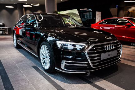 Audi A8 3.0 AT, 2020