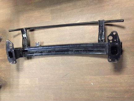 Усилитель бампера передний Hyundai Solaris 2