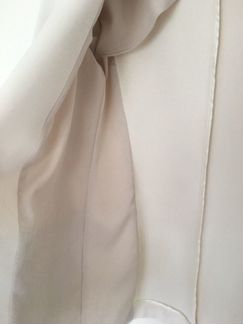 Пиджак цвета экрю Италия