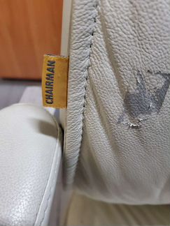 Кожанное кресло