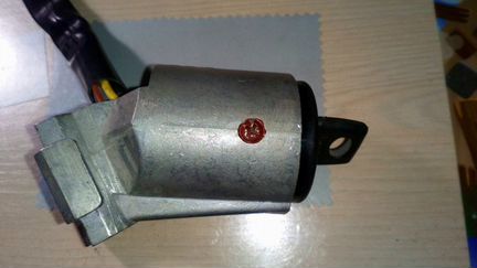 Замок зажигания азлк с ключом