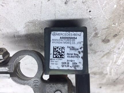 Клемма аккумулятора Mercedes C250 W204 1.8 2012
