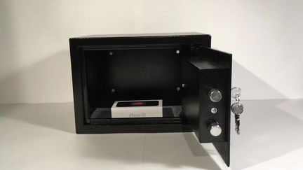 Сейф для документов