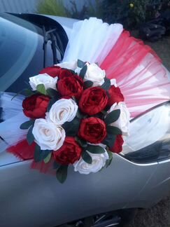 Свадебные украшения для автомобиля