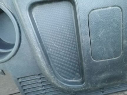 Бардачок лендровер дискавери 3