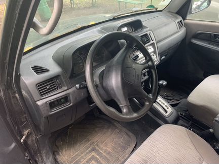 Mitsubishi Pajero iO 1.8 AT, 2004, 200 000 км