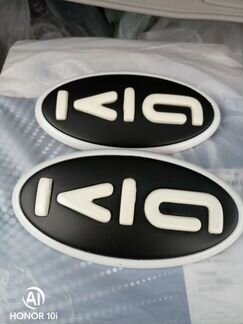 KIA sportage 10-15 эмблема в единственном экземпля