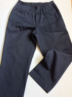 Укороченные тёмно-синие брючки Uniqlo р-р 44