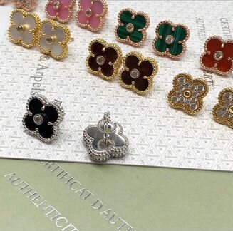 Серьги гвоздики Van Cleef новые