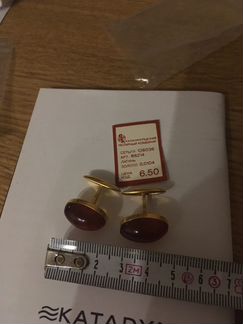 Запонки янтарные новые