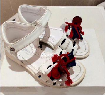 Босоножки Missouri Blumarine клубники