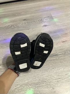 Кроссовки детские