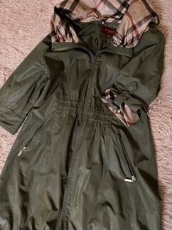 Плащ женский оригинал,размер 40,в отличном состоян