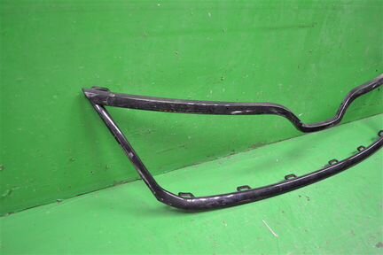 Накладка решетки радиатора Skoda Rapid 2012