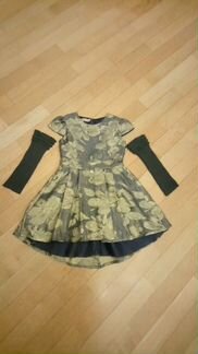 Новое платье miss blumarine 4-7 лет