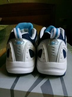 Кроссовки Reebok оригинал новые 37
